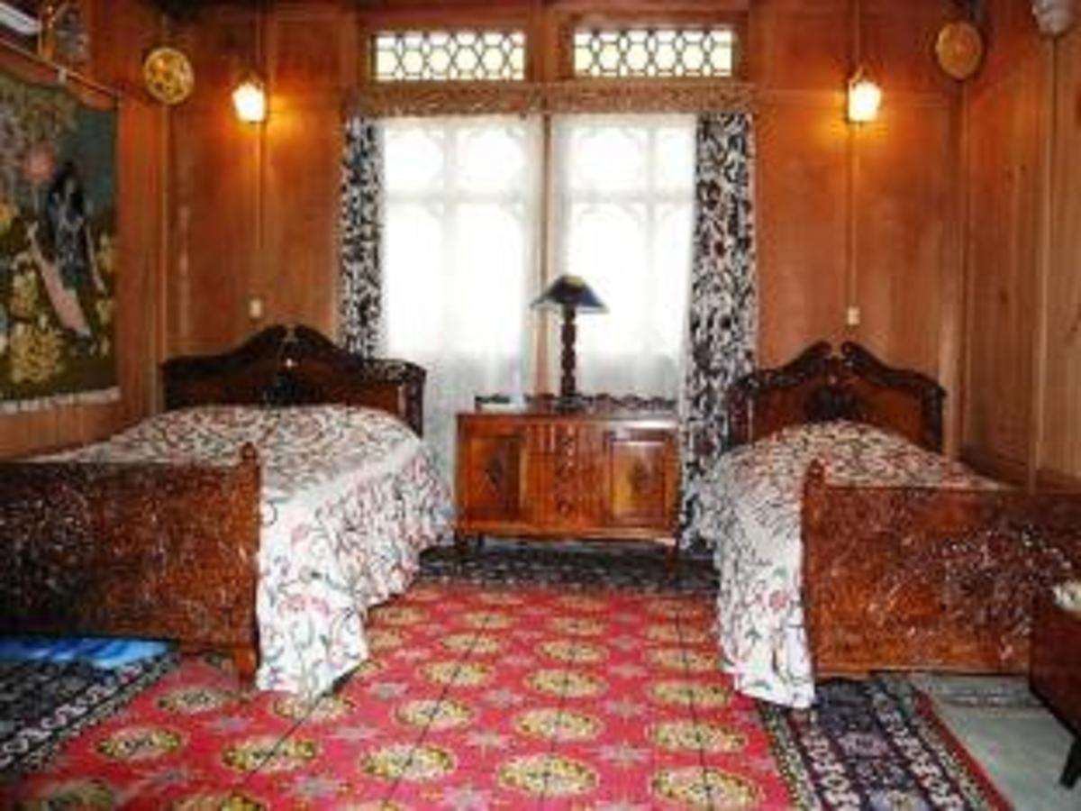 New Jersey Houseboats Hotel Nagin Bagh Habitación foto
